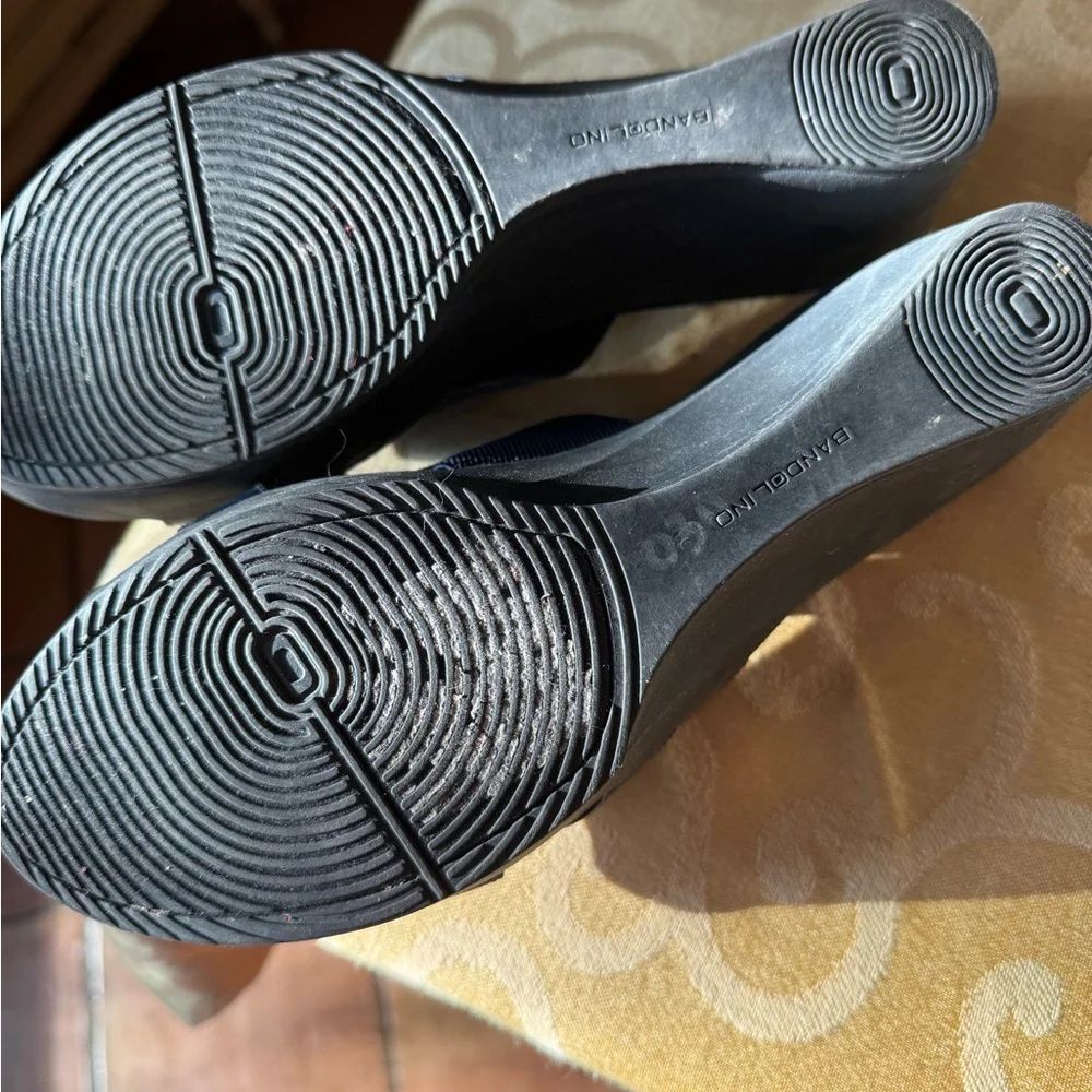 Bandolinos wedges
